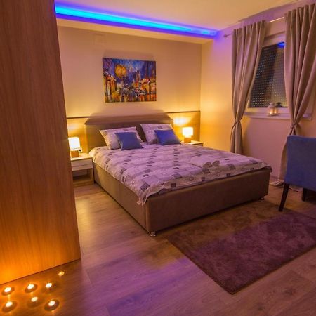 Gradiska Na Savi Apartmani I Sobe מראה חיצוני תמונה