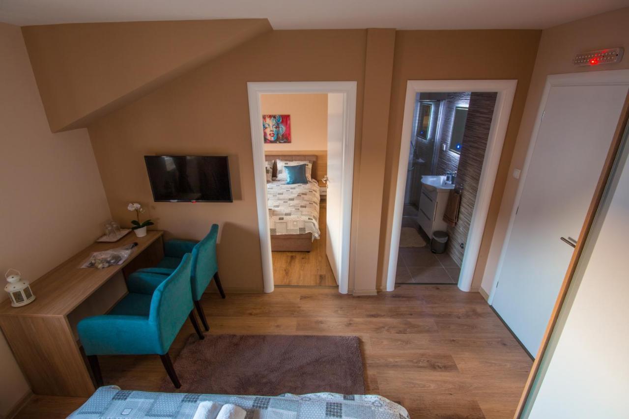 Gradiska Na Savi Apartmani I Sobe מראה חיצוני תמונה