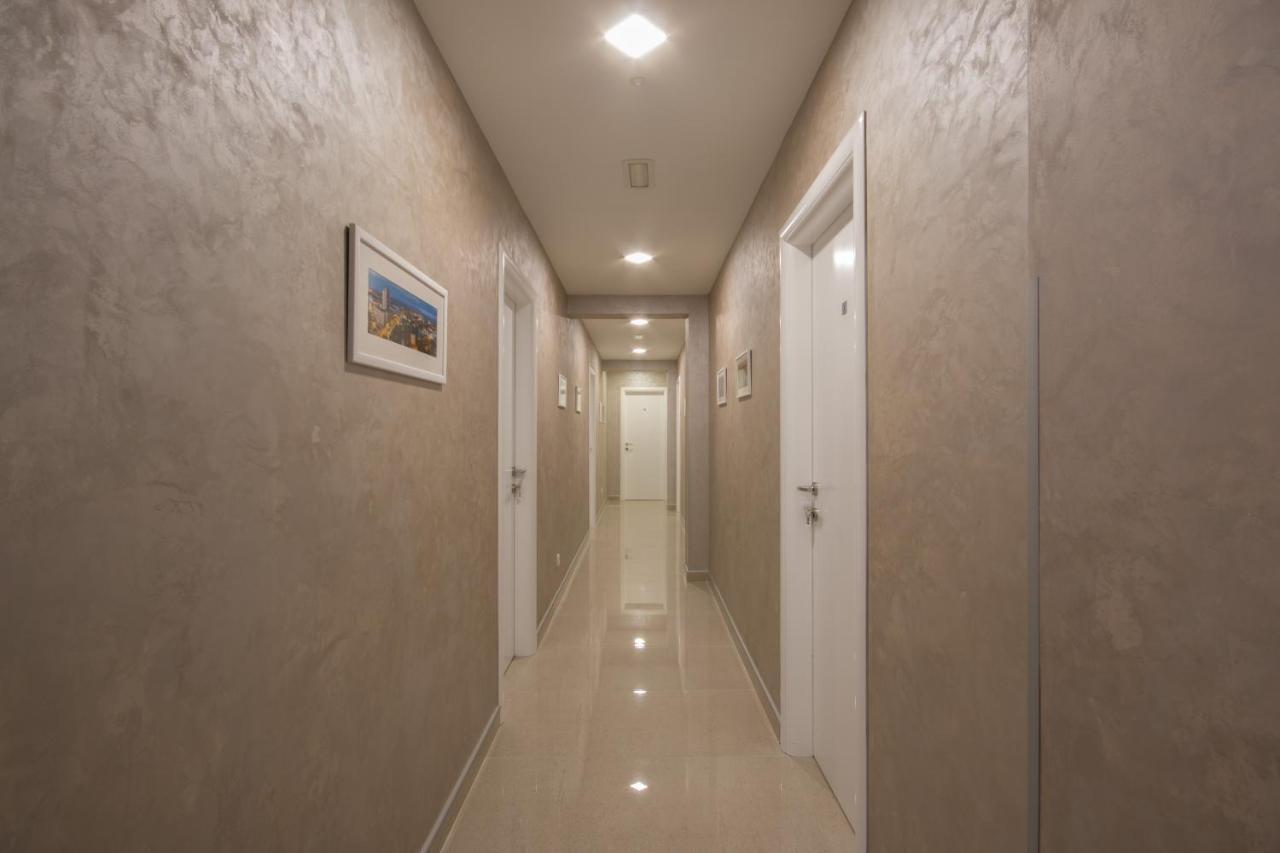 Gradiska Na Savi Apartmani I Sobe מראה חיצוני תמונה